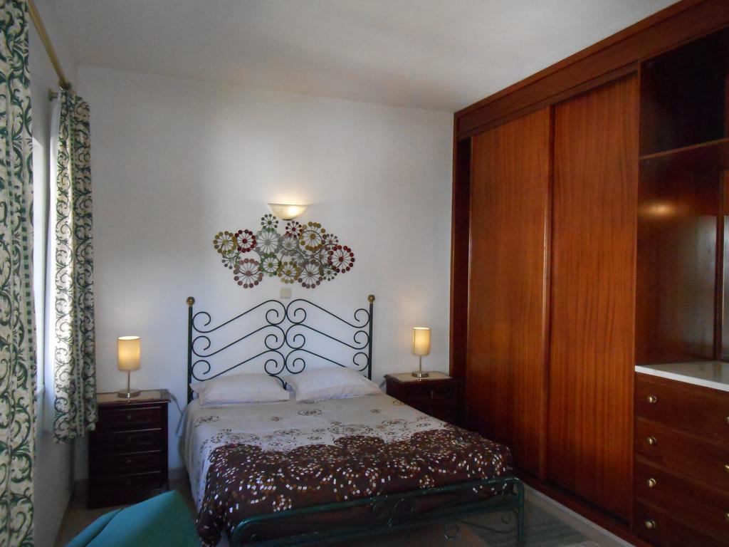 Guest house Dona Ana Garden Lagos